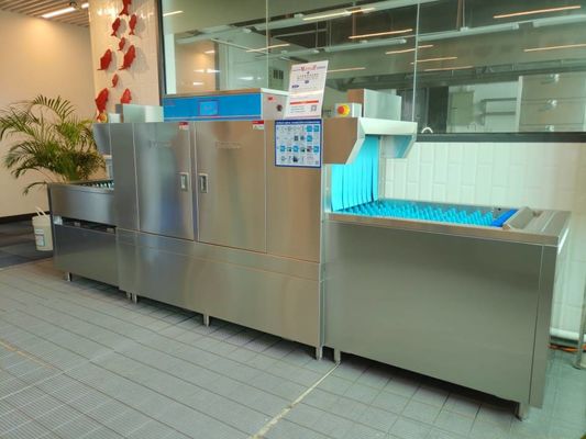 China Stainless Steel Flight Type Dishwasher For Canteen Hotel 3900*850*1600mm supplier
