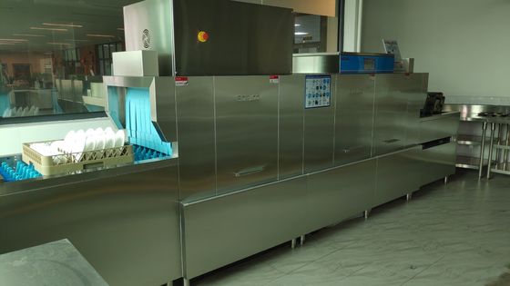 China High Temperature Flight Type Dishwasher Low Water Consumption 450 L/H supplier
