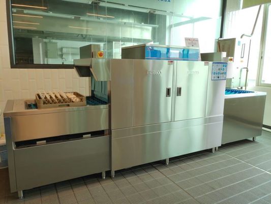 China Central Kitchen Flight Type Dishwasher With Open Door Power Protection supplier