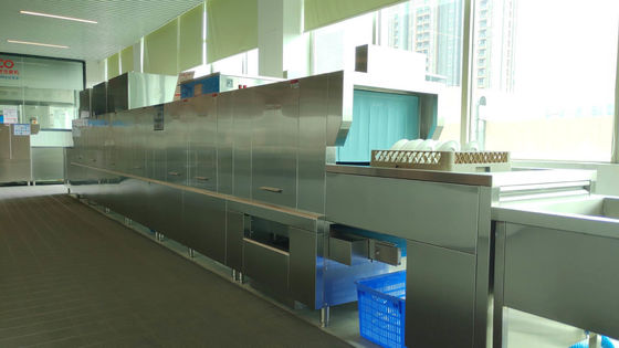 China Stainless Steel Flight Type Dishwasher For Central Kitchen 5000-8000 Pcs Dishes supplier