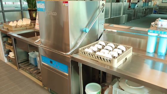 China Eco - Friendly Hood Type Dishwasher With Hard Stainless Steel Material supplier
