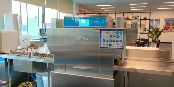 China Accurate Commercial Conveyor Dishwasher , LED Display Three Rack Dishwasher supplier